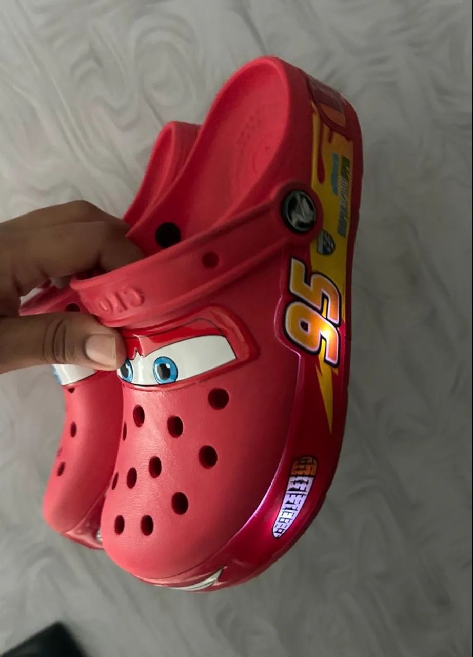 Crocs Mcqueen - Foto 3