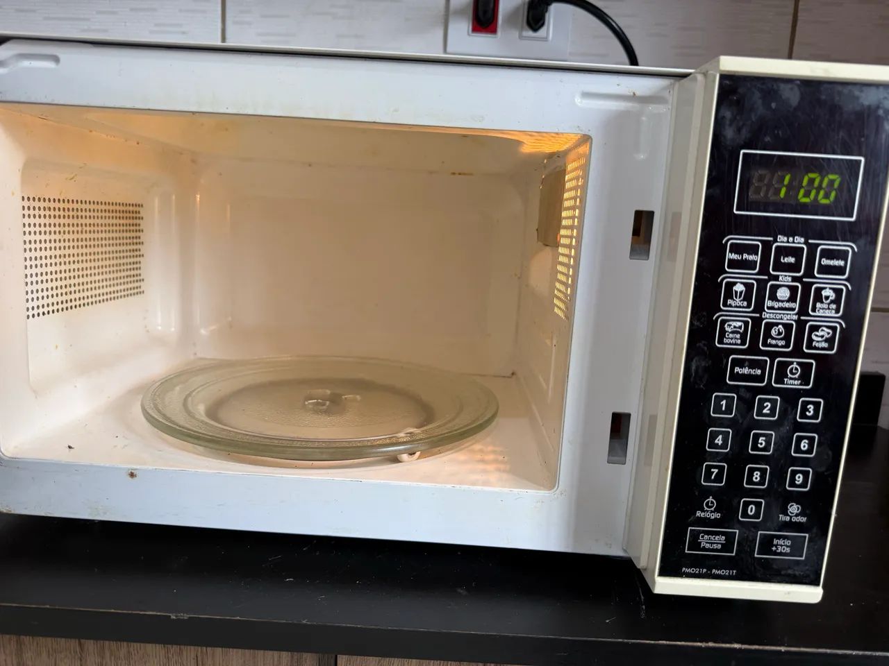 Microondas Philco 21 l - Foto 4