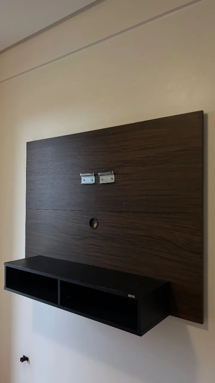 Mesa, sofá e painel  - Foto 2