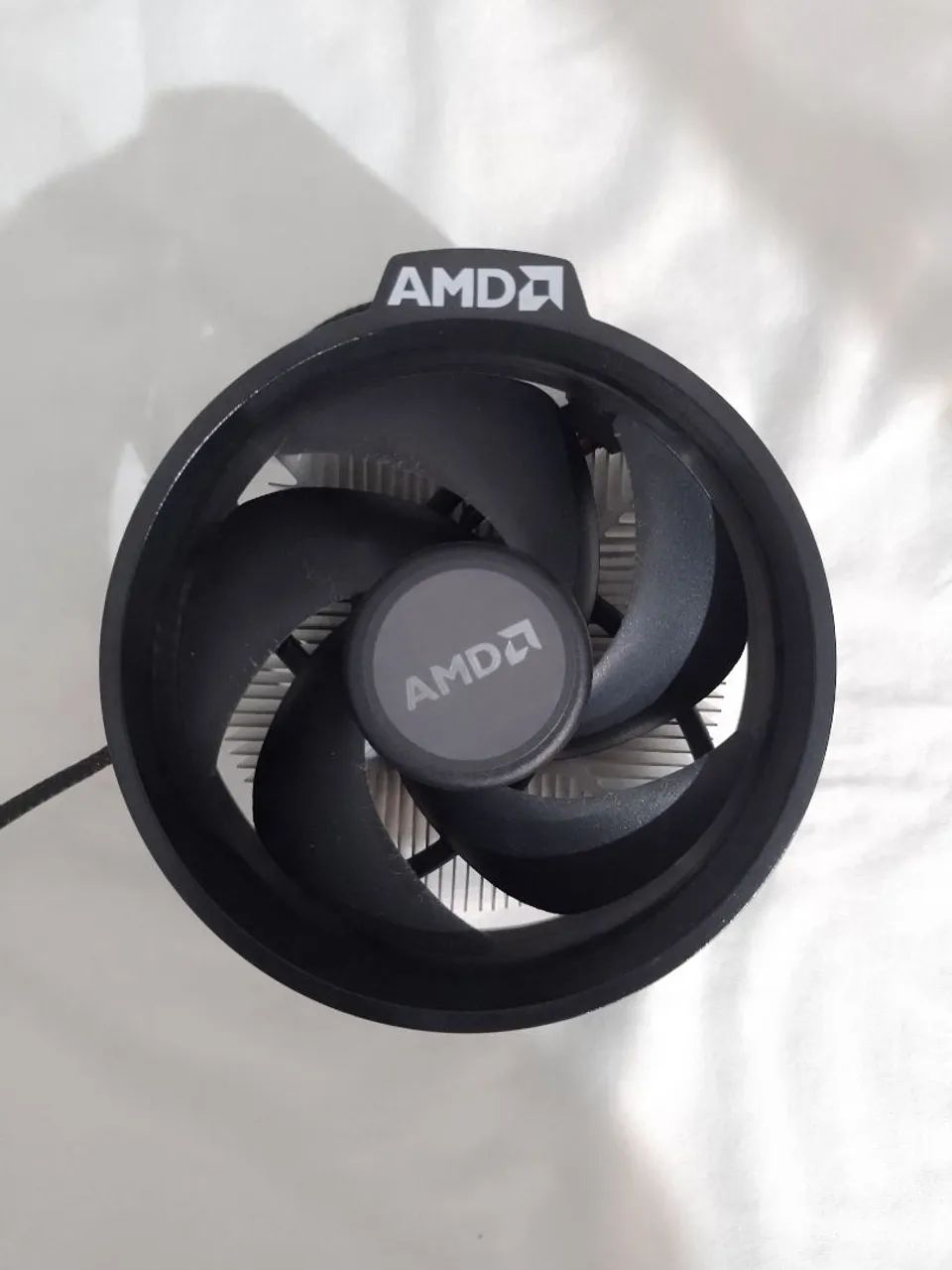 RYZEN 5 5600G + COOLER BOX - Peças de Hardware - Itapetinga