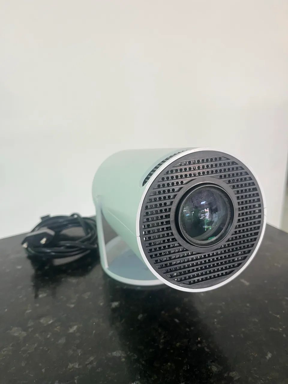 PROJETOR E TELA  - Foto 4