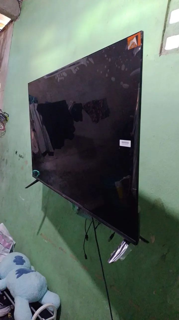 Vendo Tv 45 Android+suporte  - Foto 4