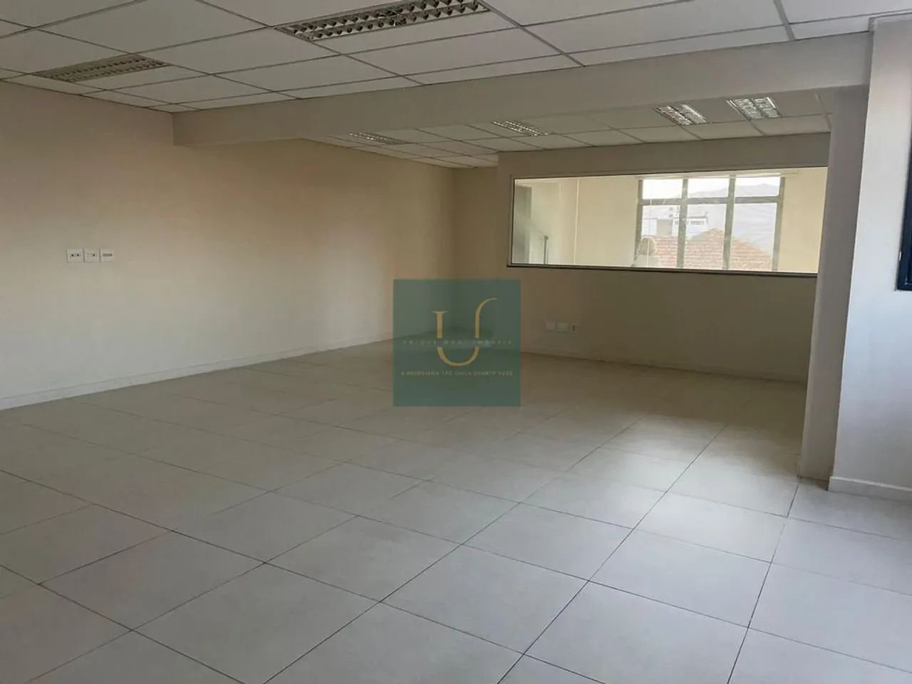 Sala Comercial, Mogi das Cruzes, 01 banheiro, recepção, 01 vaga e 75m² - Foto 5