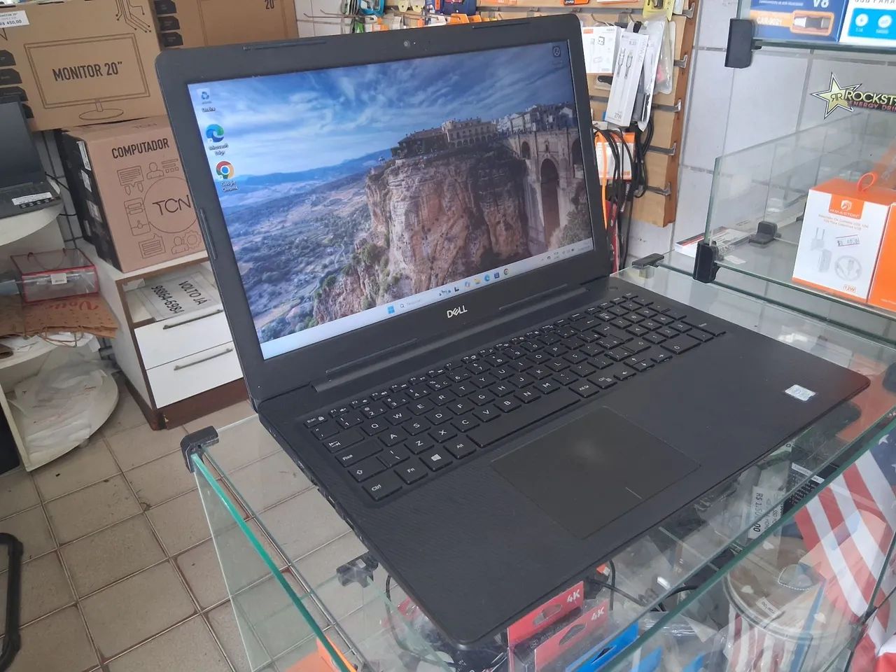 Notebook Dell Inspiron 15, Core i5, com SSD M2