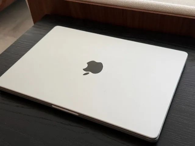 MacBook Pro 14