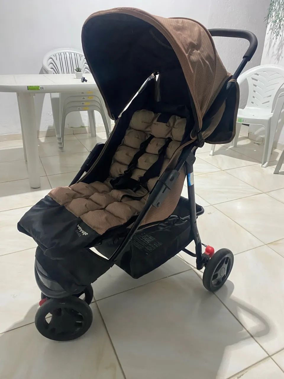 Carrinho de bebê voyage delta  - Foto 2