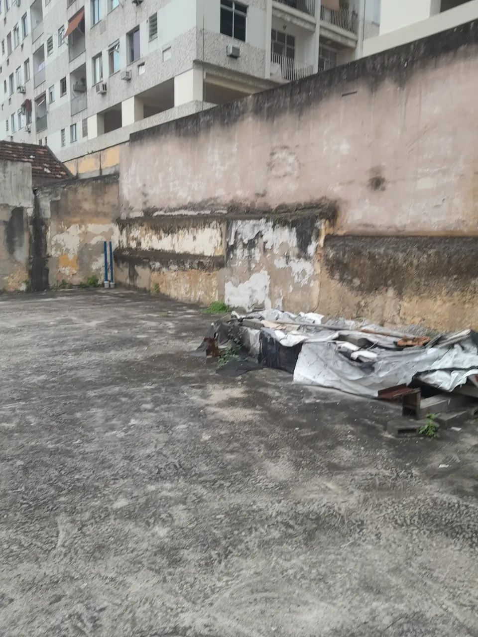 Lote/Terreno com possibilidade de variadas construções. - Foto 5