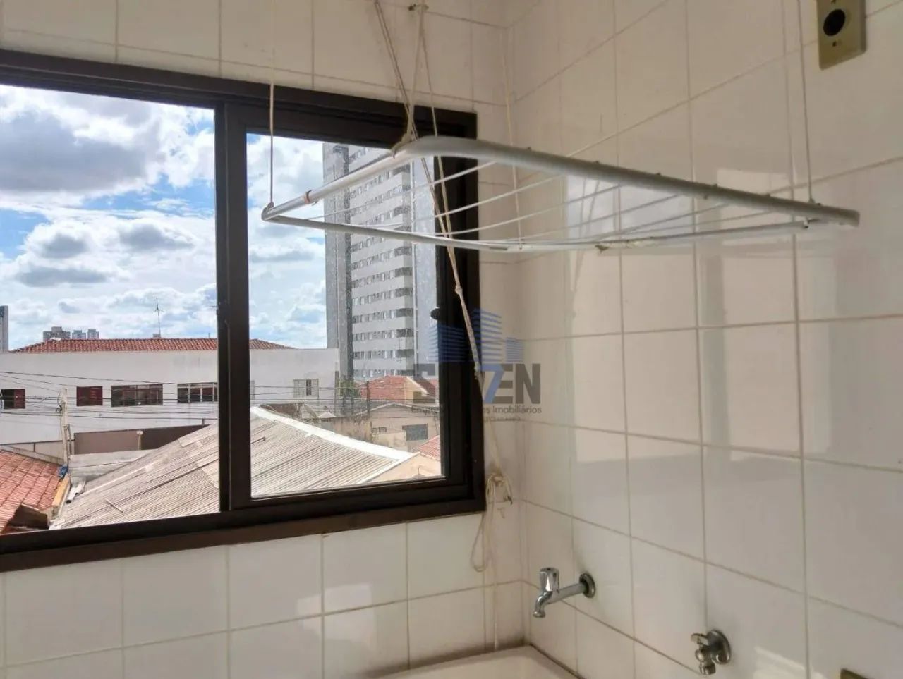 Apartamento com 1 Quarto no Edifício Torremolinos em Bauru - Foto 3