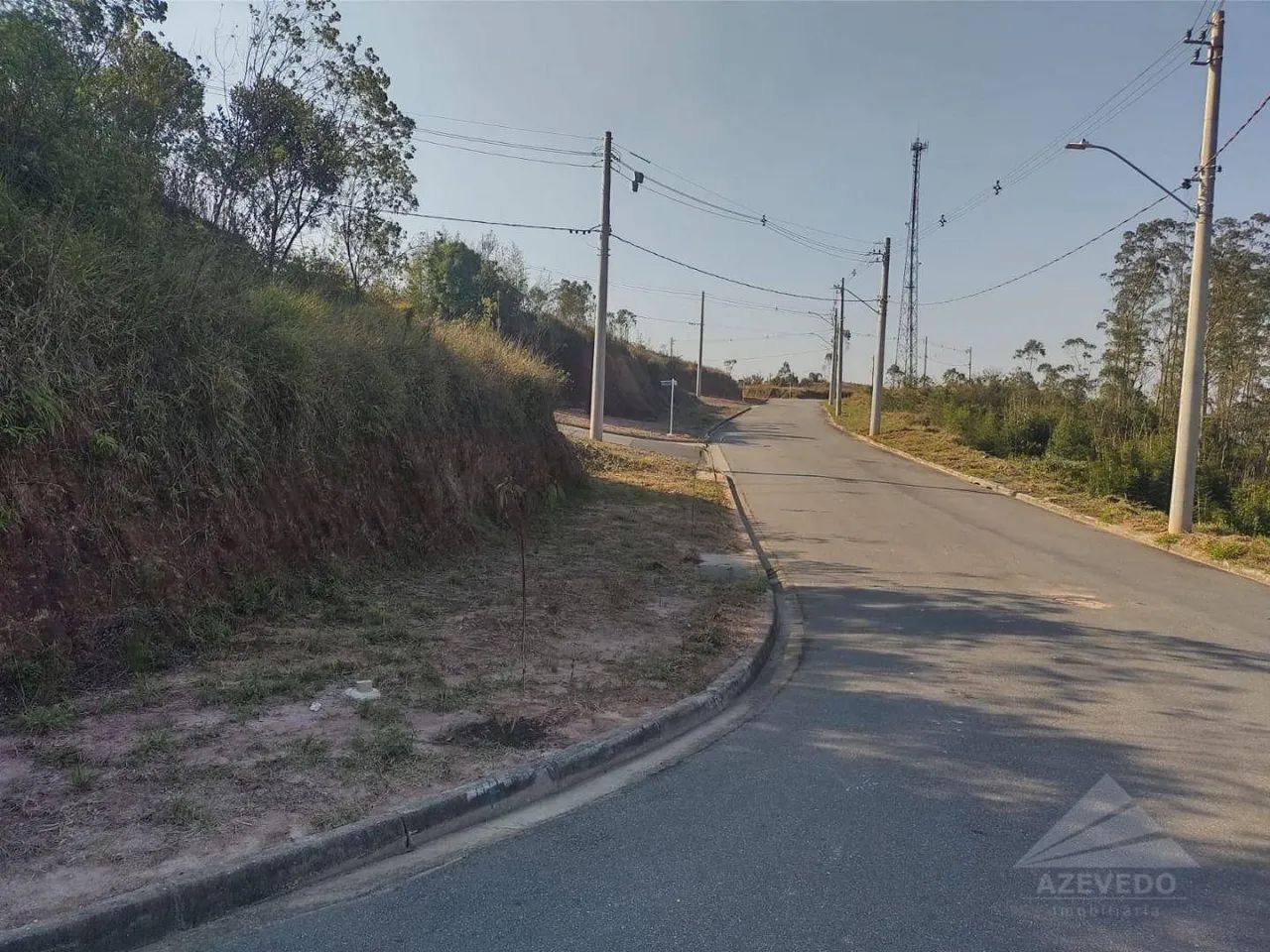 Terreno à venda, 250 m²