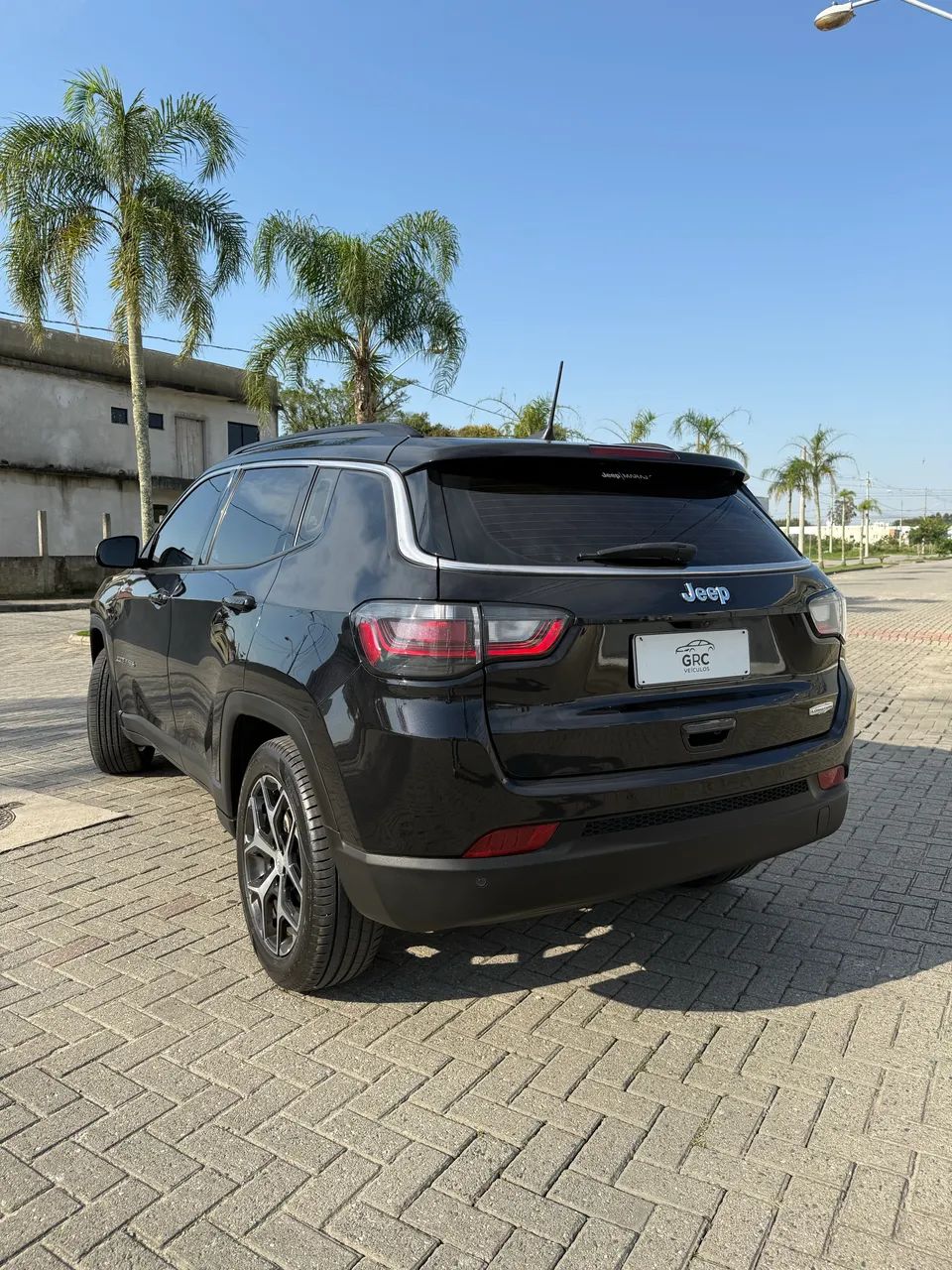 Jeep Compass Long. T270 1.3 TB 4X2 Flex AUT 2025 - Foto 4