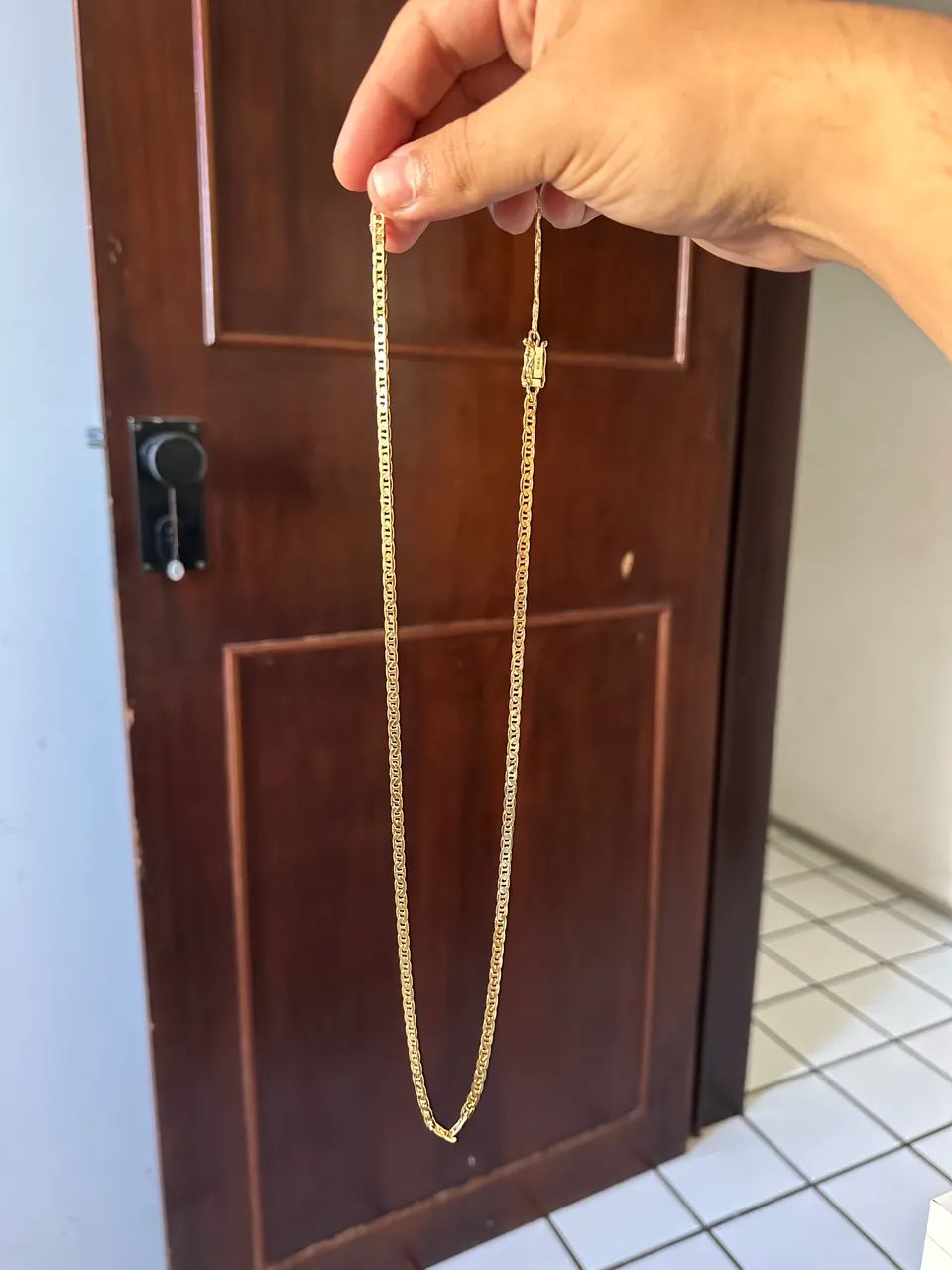 Corrente dourada 