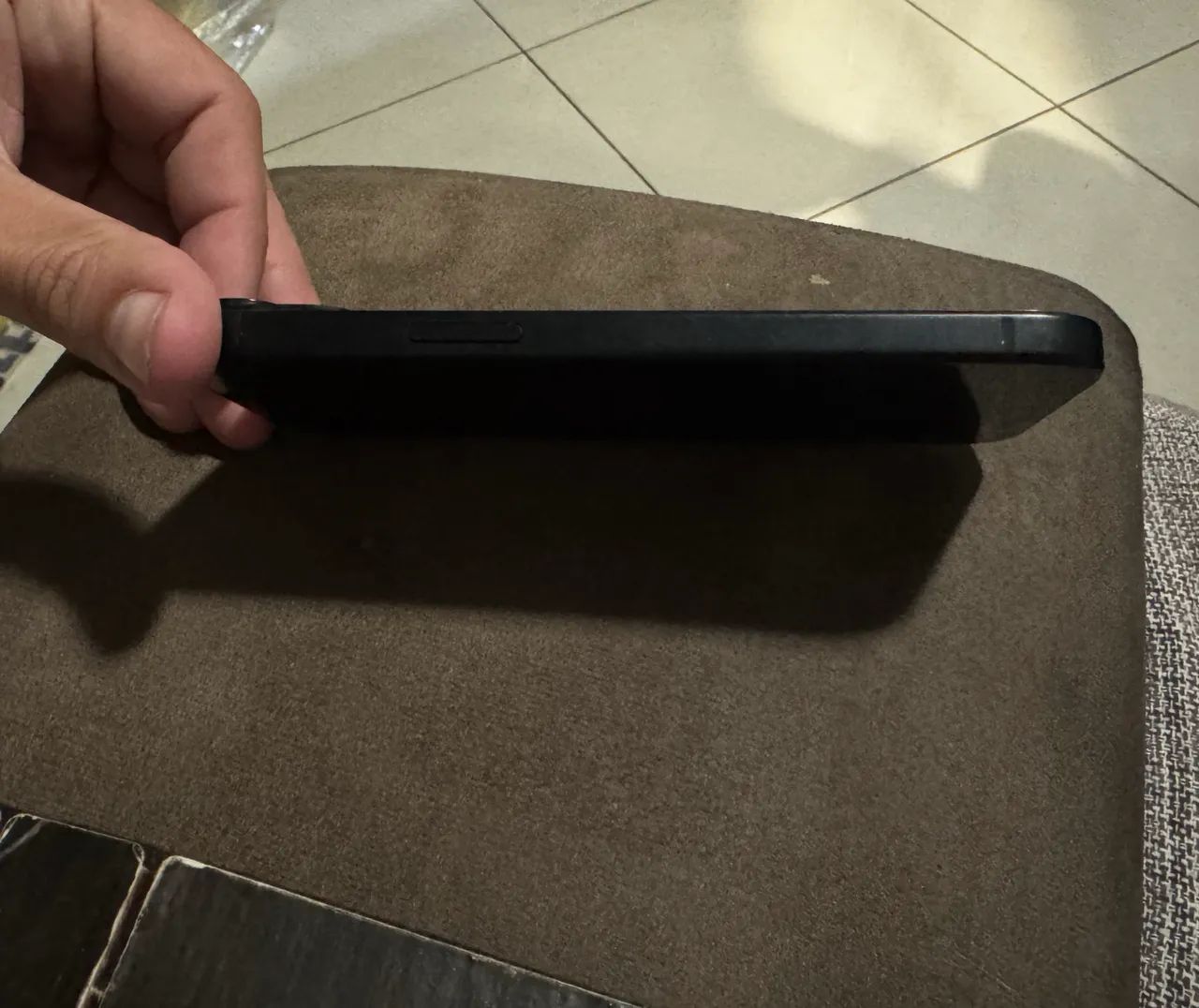 Vendo iPhone 15 256 gb em ótimo estado! - Foto 3