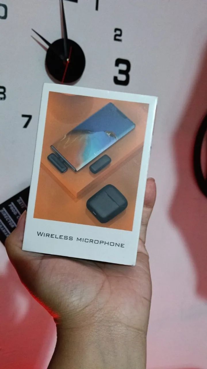 MICROFONE SEM FIO COMPACTO - TIPO C OU LIGHTNING - NOVO