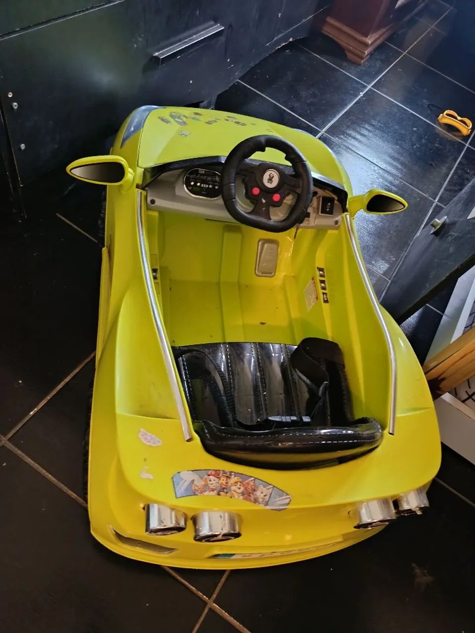 Carro elétrico infantil verde - Foto 4
