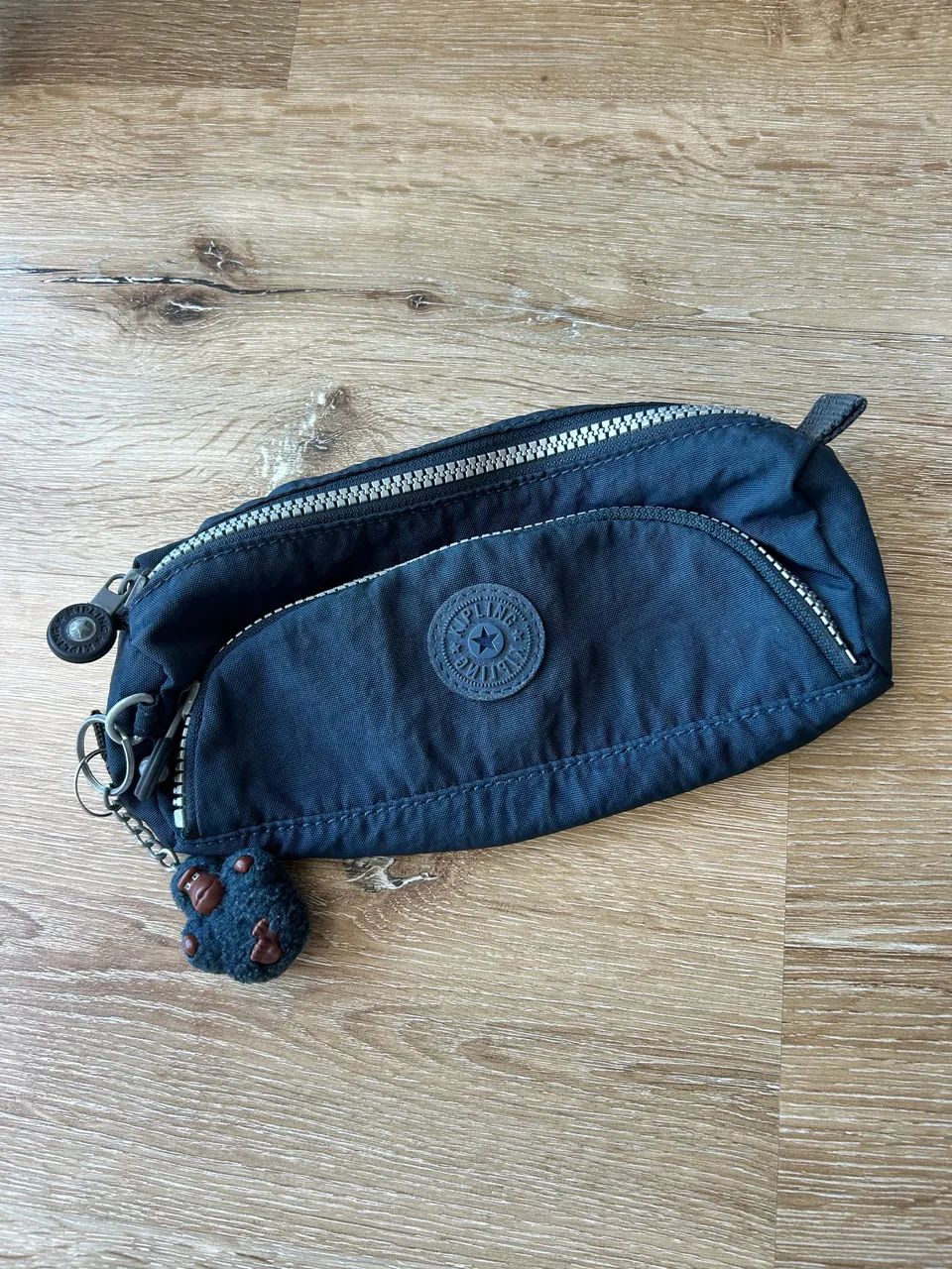 estojo kipling 