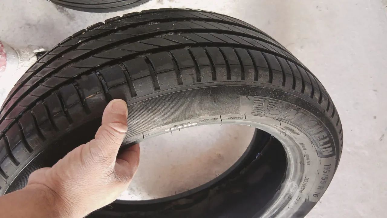 Pneu Michelin/15 e 16 referência  - Foto 4