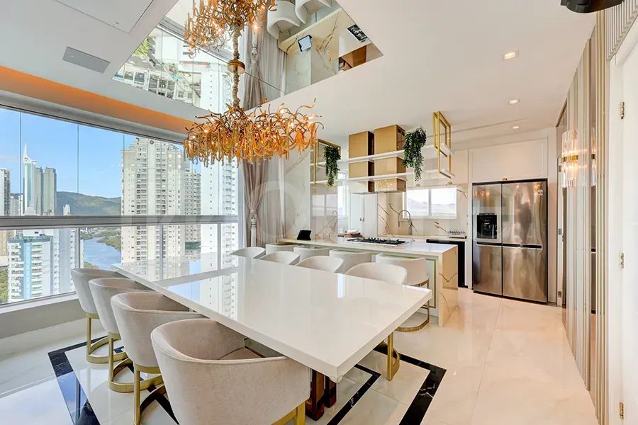 Cobertura duplex no Edifício Costa Splendida em Balneário Camboriú com 280m² privativos. - Foto 2