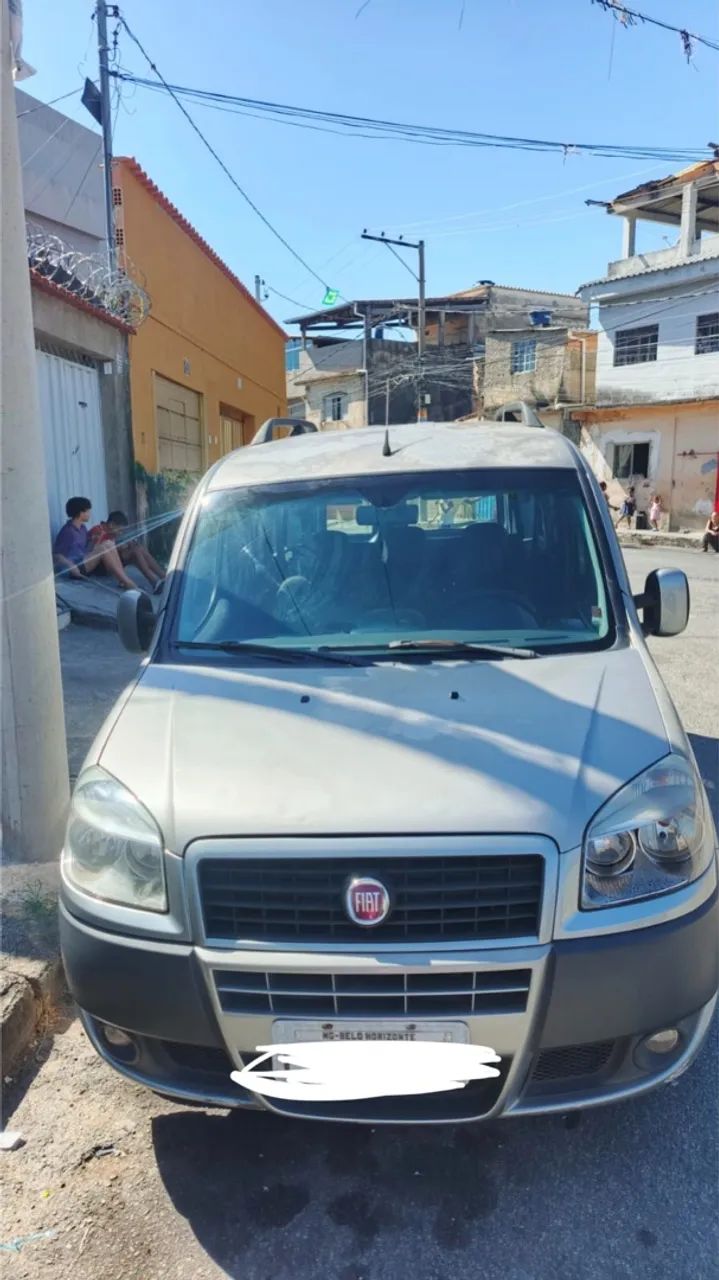 Fiat Doblo ESSENCE 1.8 16V FLEX 2015