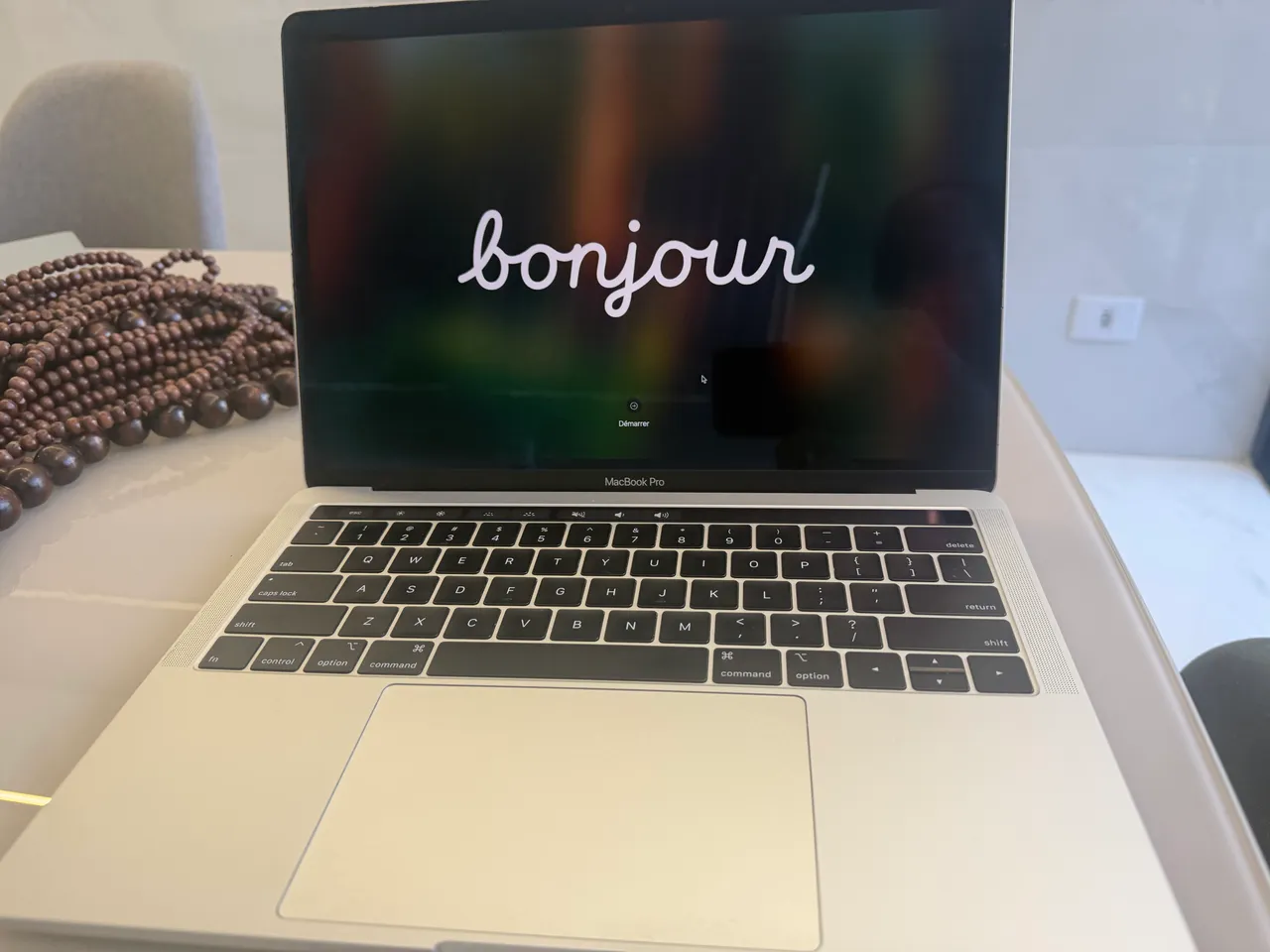 macbook pro 13 2019
