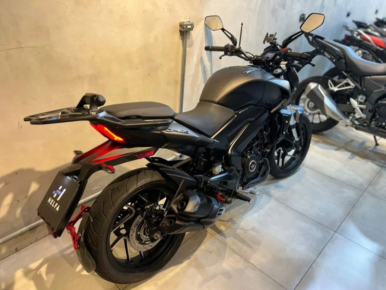 BAJAJ DOMINAR 400 - Foto 3