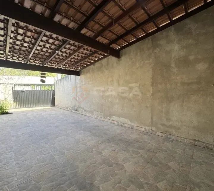 Casa com 2 quartos, 1 suíte, 3 vagas  2 Quartos com Quintal Enorme em Costa Bela com - Foto 3