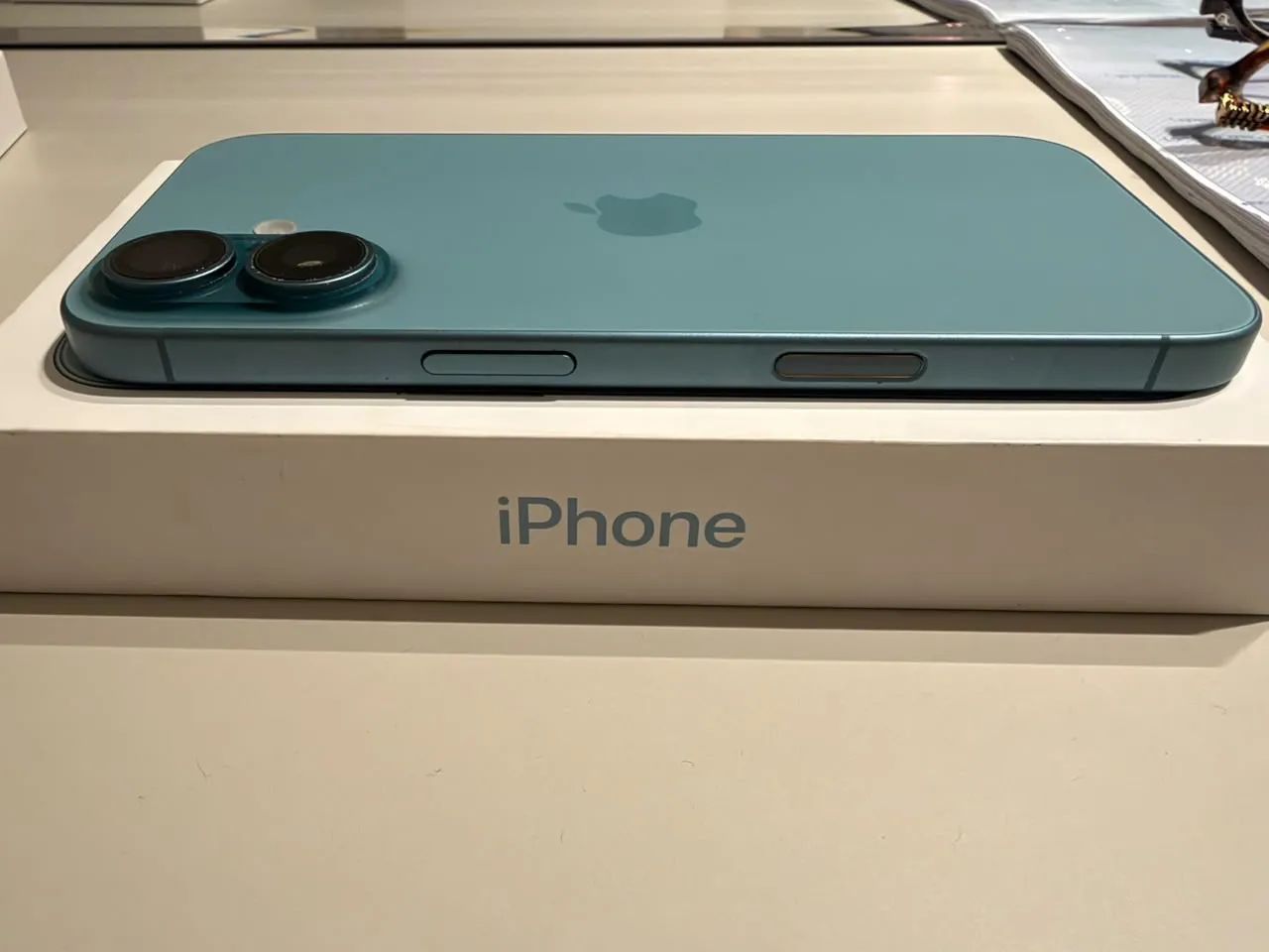 iPhone 16  - Foto 4