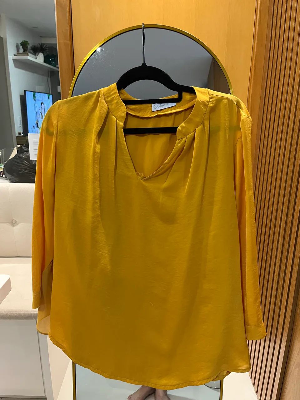 Blusa de manga longa mostarda