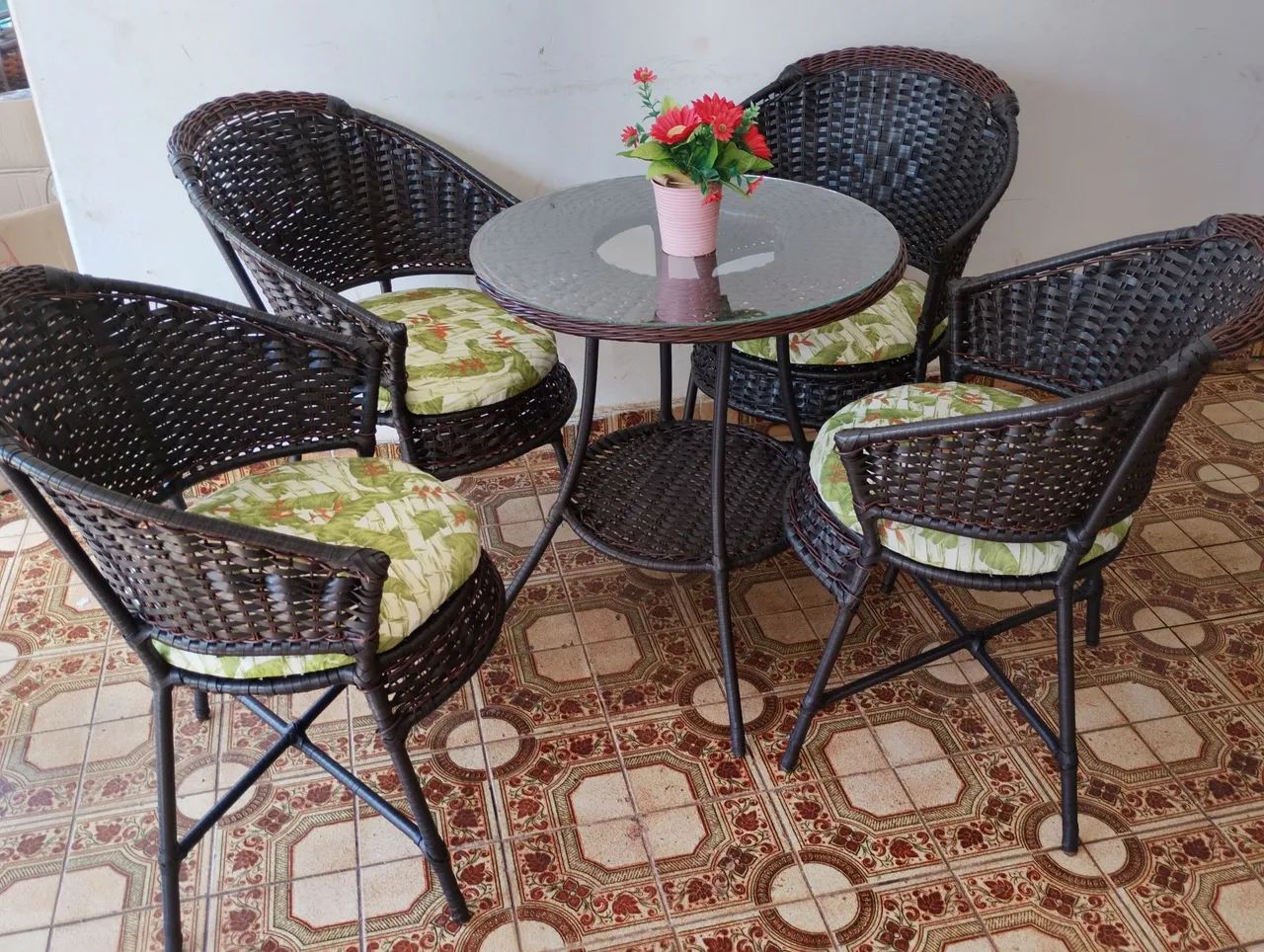 Jogo de poltronas de vime sintético 