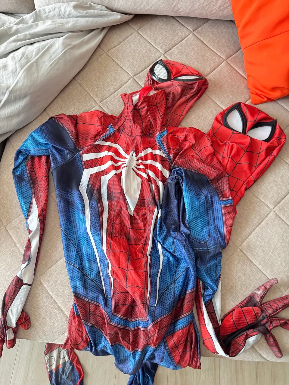 Alugo Roupas Super-herói, HOMEM ARANHA E SUPERMAN