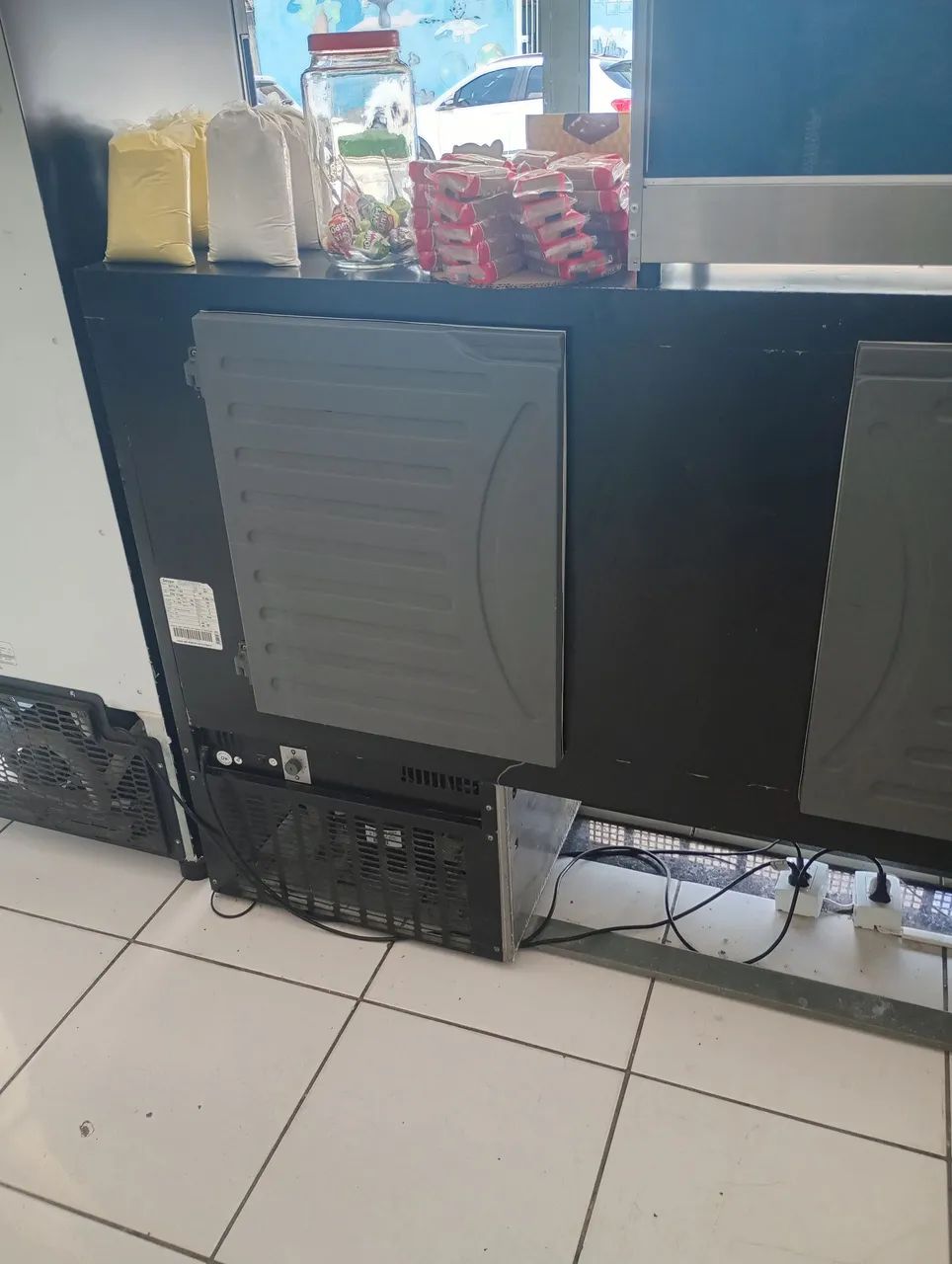 Vendo frizer balcão  - Foto 4