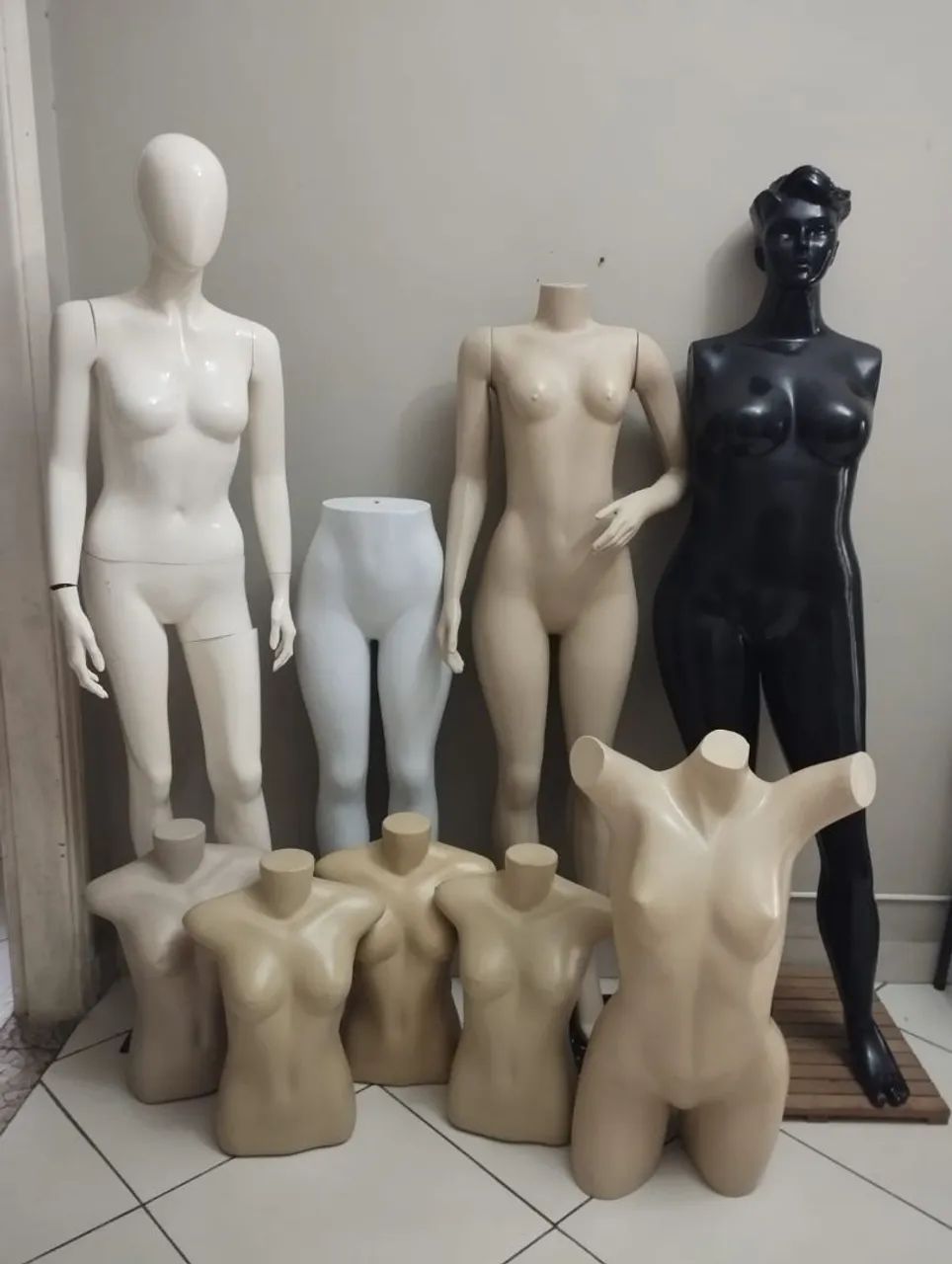 Manequins