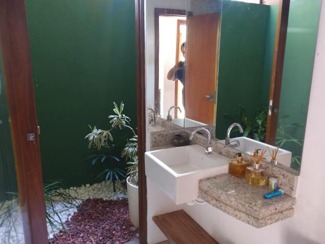 Casa em Praia do Forte, 5 suítes e 6 vagas de garagem - Foto 11