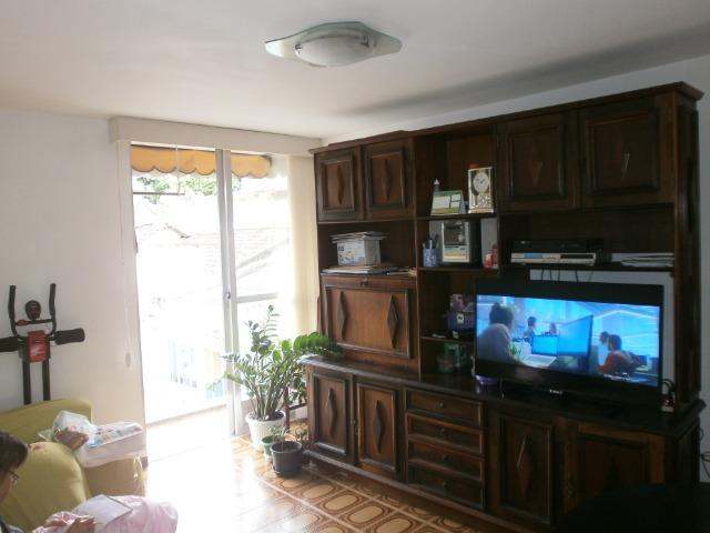 Olaria Venda apartamento 2quart, sala, coz, ban e área