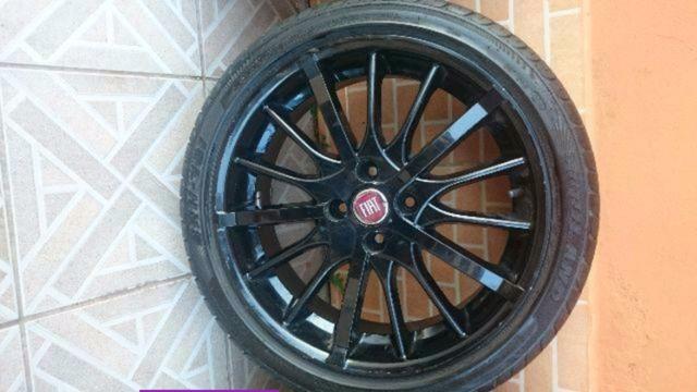 Barbada Roda 17 com pneu Pra vender hje - Foto 4
