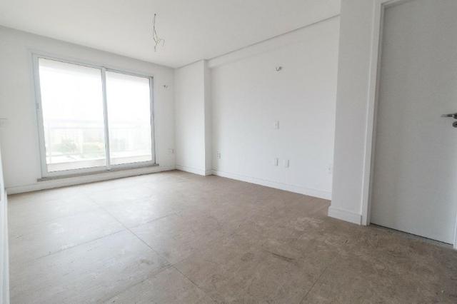 Brisas do Meireles, apartamento duplex com 3 suítes, gabinete, 4 vagas de garagem, - Foto 5