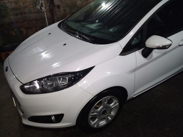 New Fiesta Hatch SEL - 39.000 Km em Macaé - R$ 40.000,00 - Aceito moto na negociação - Foto 2