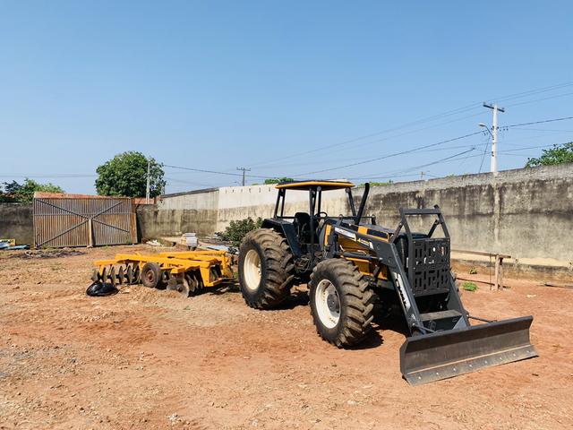 Trator Valtra BH 140 6500 horas, câmbio ZF Reforçado. Ano 2006 - Foto 2