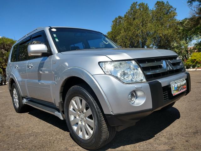Pajero Full hpe 3.2d automática 4x4 2008 - Foto 12