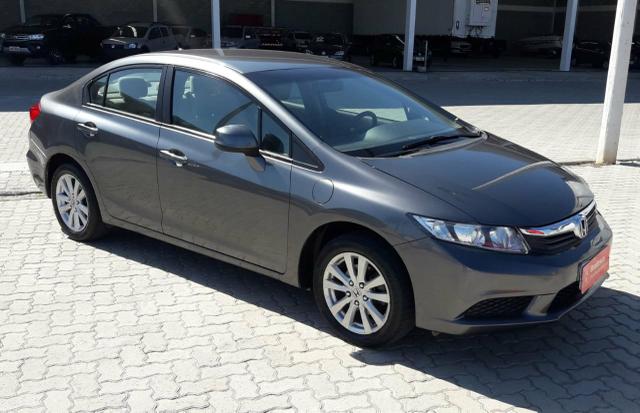 Honda Civic Lxs 1.8 manual ano 2014