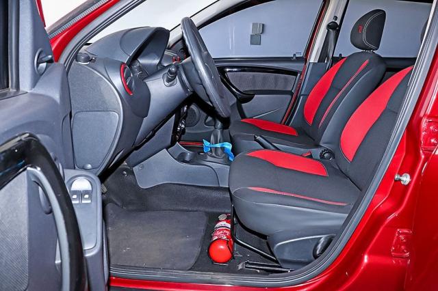 RENAULT SANDERO 1.6 SL STEPWAY RIP CURL 16V 2012 - Foto 4