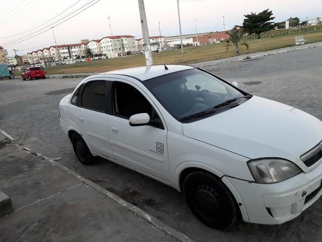 Corsa sedan 1.4 - Foto 2