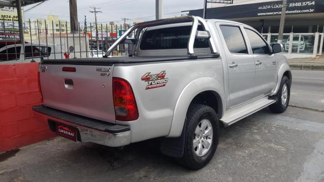 Toyota Hilux CD Srv D4-D 4x4 3.0 Tdi Diesel Automtica 2011 - Foto 2