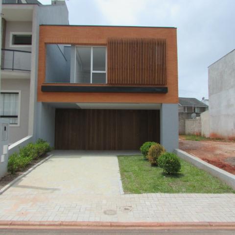 F-SO0372 Sobrado com 3 dormitórios à venda, 146 m² por R$ 599.000 -Campo Comprido-Curitiba