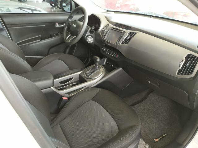 Kia Sportage Lx - Foto 8