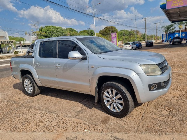 CAMINHONETE AMAROK HIGH 4X4