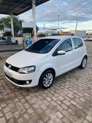 VENDO FOX 1.6 COMPLETO