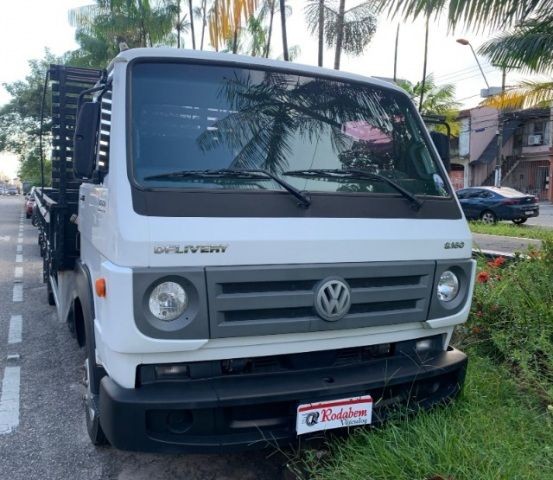 VOLKSWAGEN 8.160 CAMINHÃO 8.160 DCR AUT DIESEL