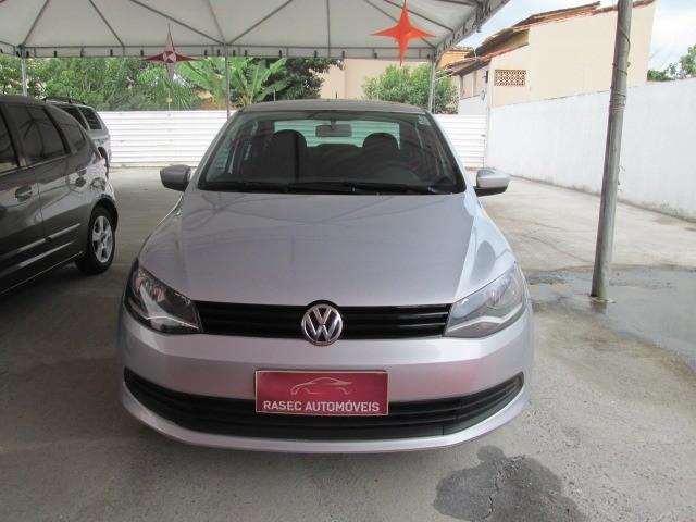 VOYAGE 1.6 COMPLETÍSSIMO + GNV