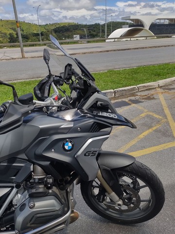BMW. 1200 ANO 2018