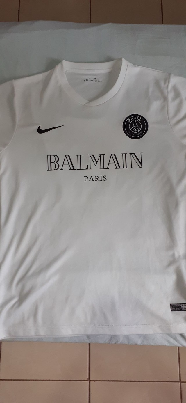 Camiseta Nike PSG x Balmain (G)